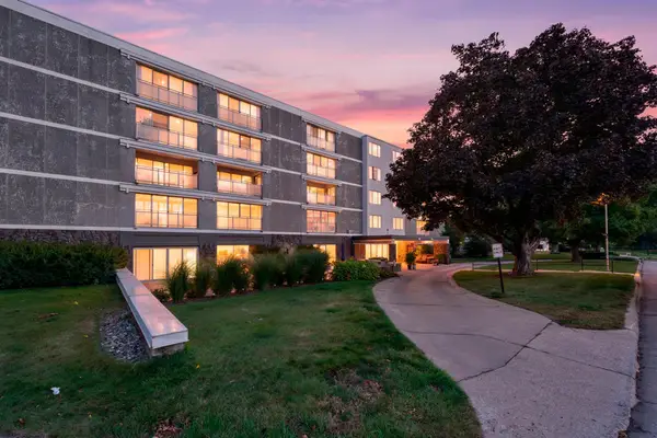 6450 York Avenue S #217, Edina, MN 55435