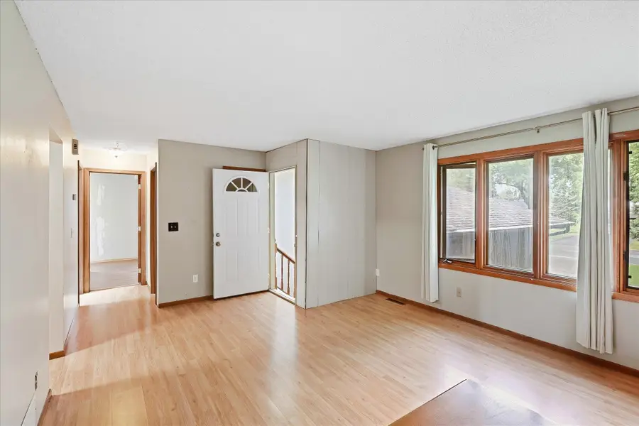 750 Hiawatha Avenue, Vadnais Heights, MN 55127 - #3
