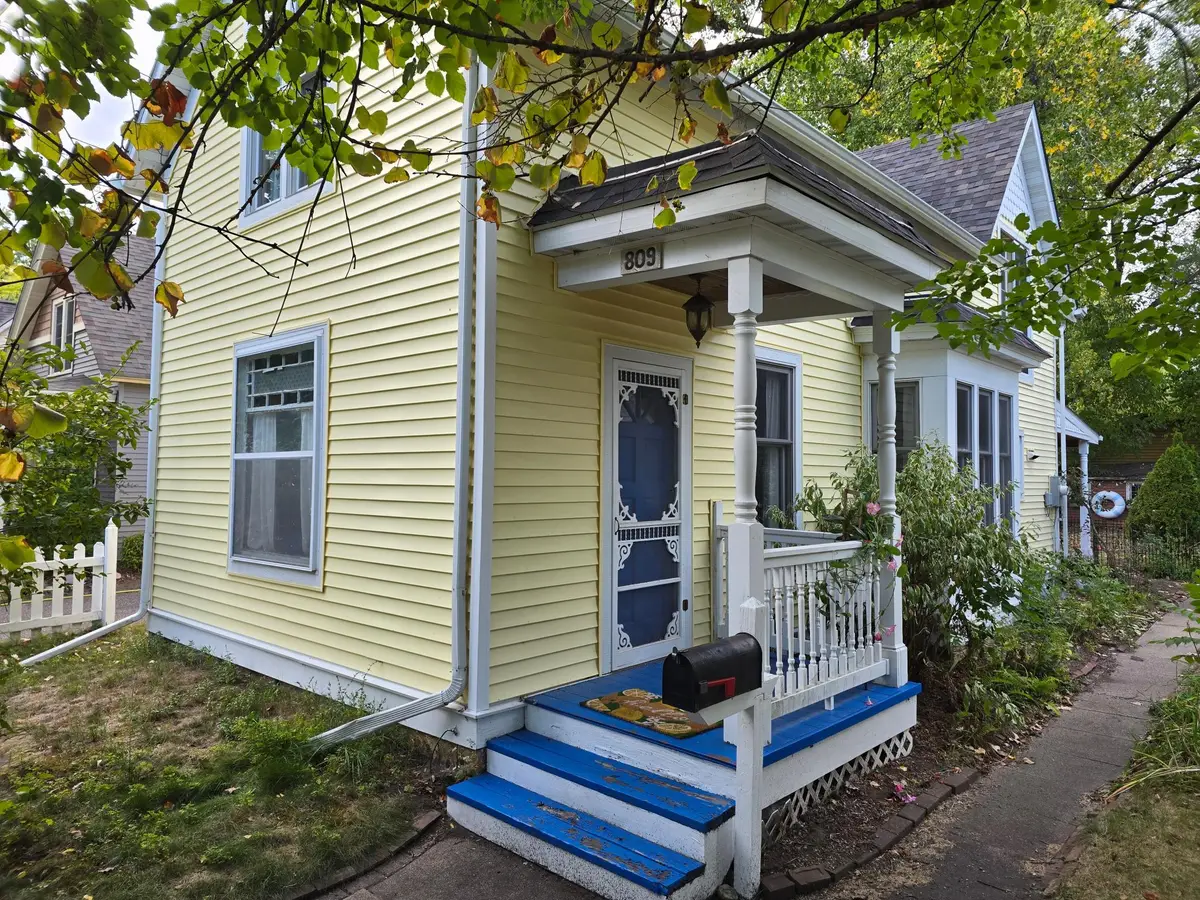 809 Oak Street, Hudson, WI 54016 - #1
