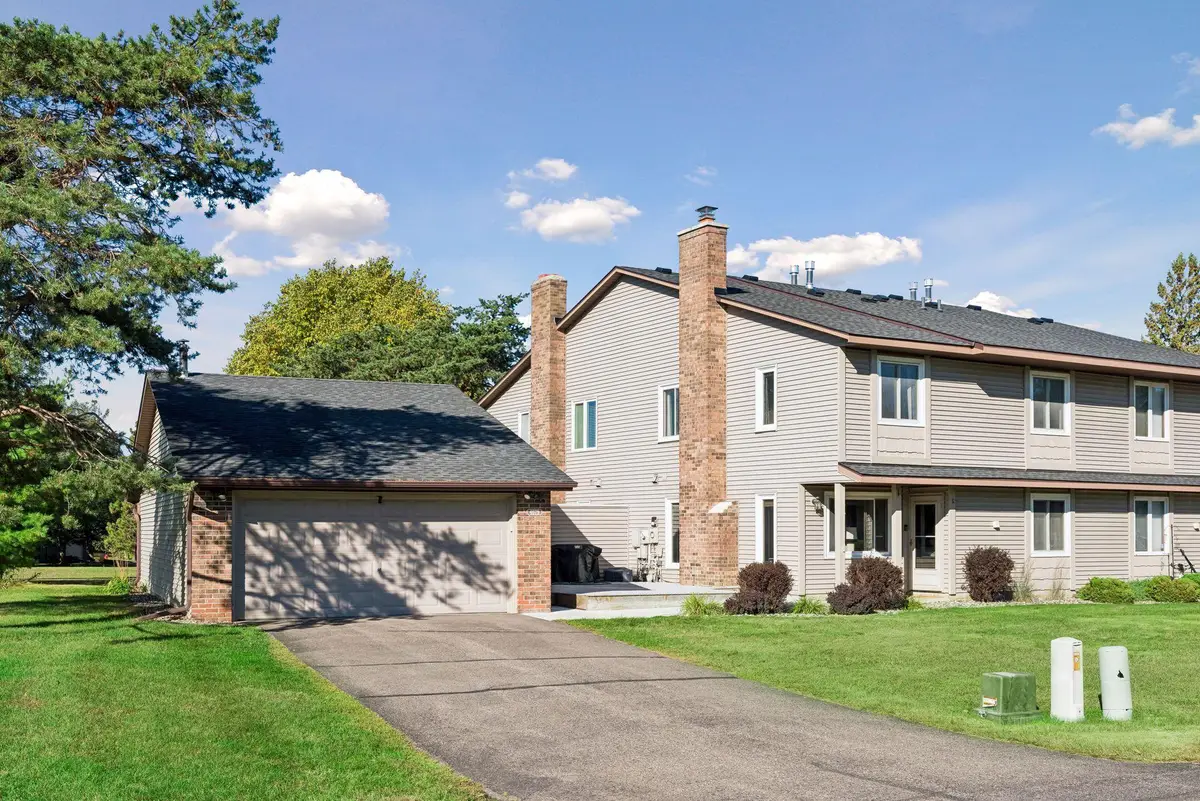 4679 Jackstone Point, Eagan, MN 55122 - #1