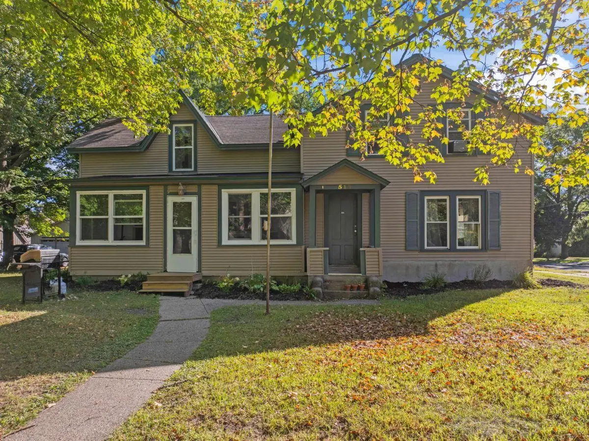 519 College Street, Northfield, MN 55057 - #1