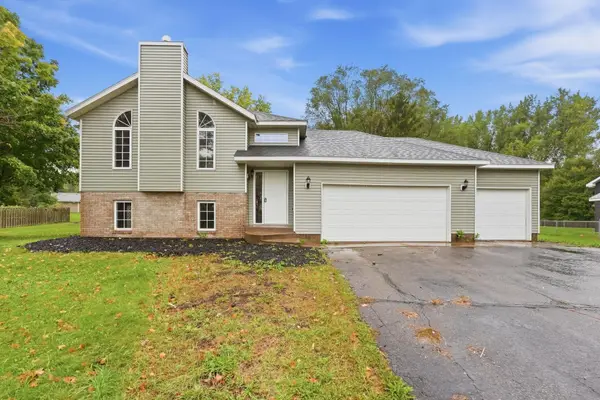 2623 Serenity Drive, Saint Cloud, MN 56301