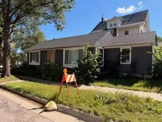1064 Lawson Avenue E, Saint Paul, MN 55106 - #2