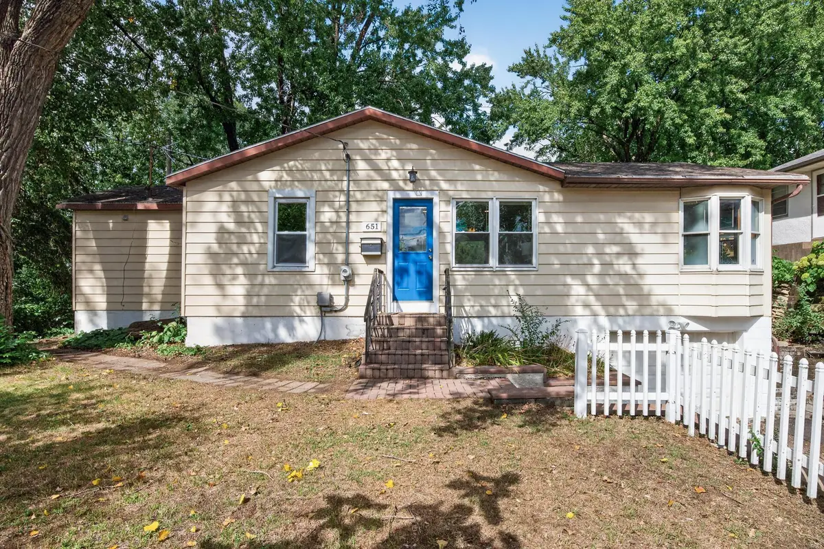 651 46 1/2 Avenue Ne, Columbia Heights, MN 55421 - #1