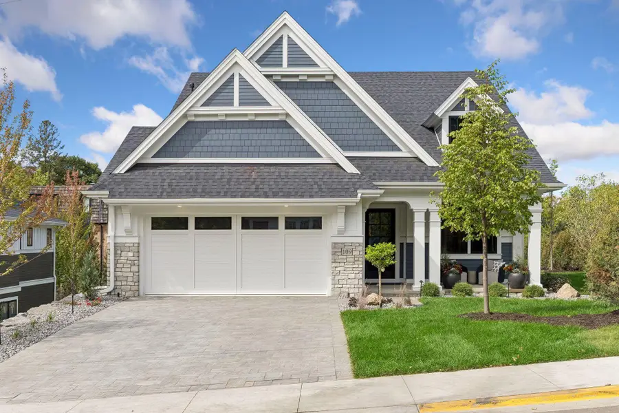109 Minnetonka Avenue S, Wayzata, MN 55391 - #2