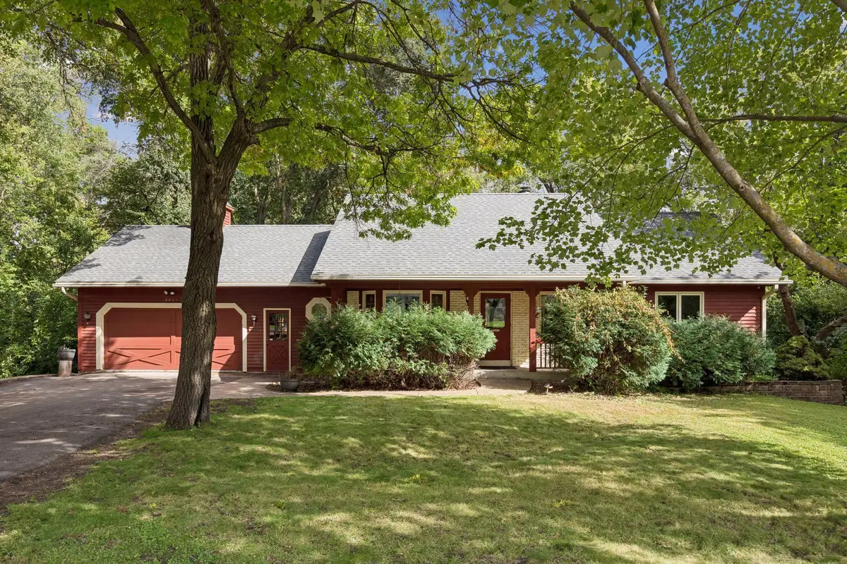 2815 Saddlebrooke Circle E, Minnetonka, MN 55305 - #1
