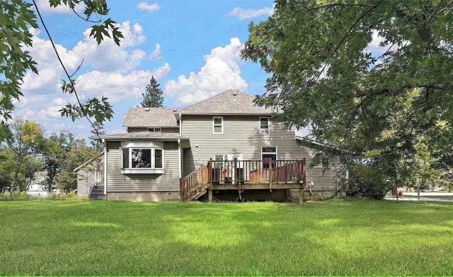 404 W Main Street, Morristown, MN 55052 - #2