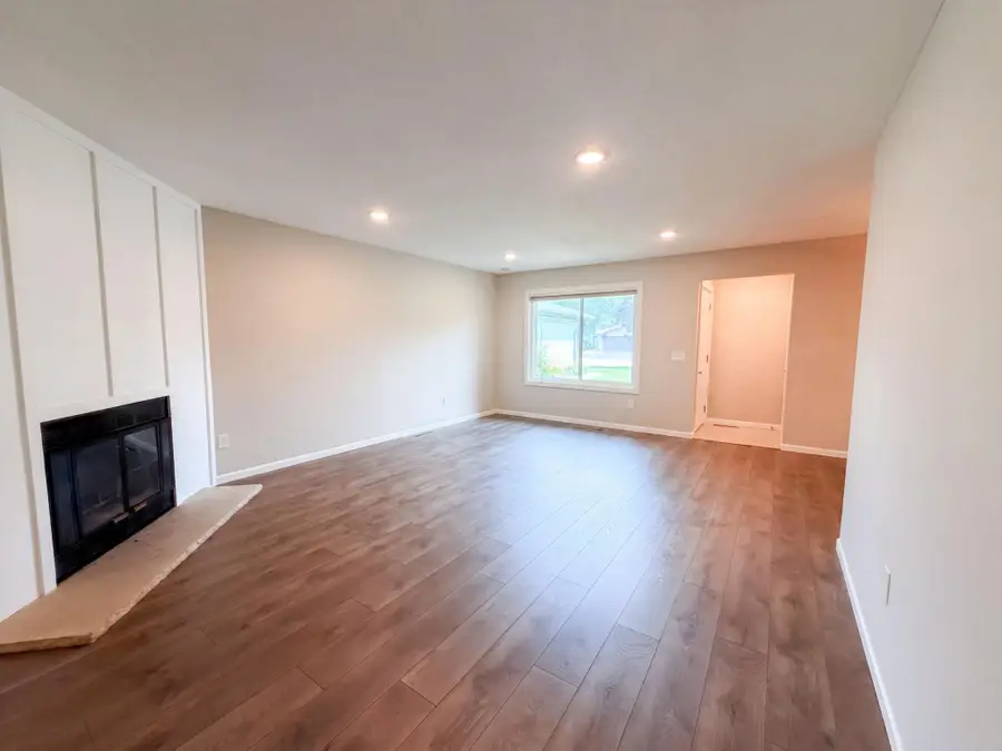 13397 Hughes Court, Apple Valley, MN 55124 - #3