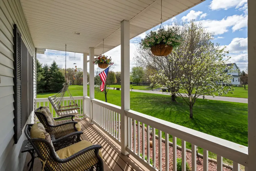 2723 174th Avenue Ne, Ham Lake, MN 55304 - #3