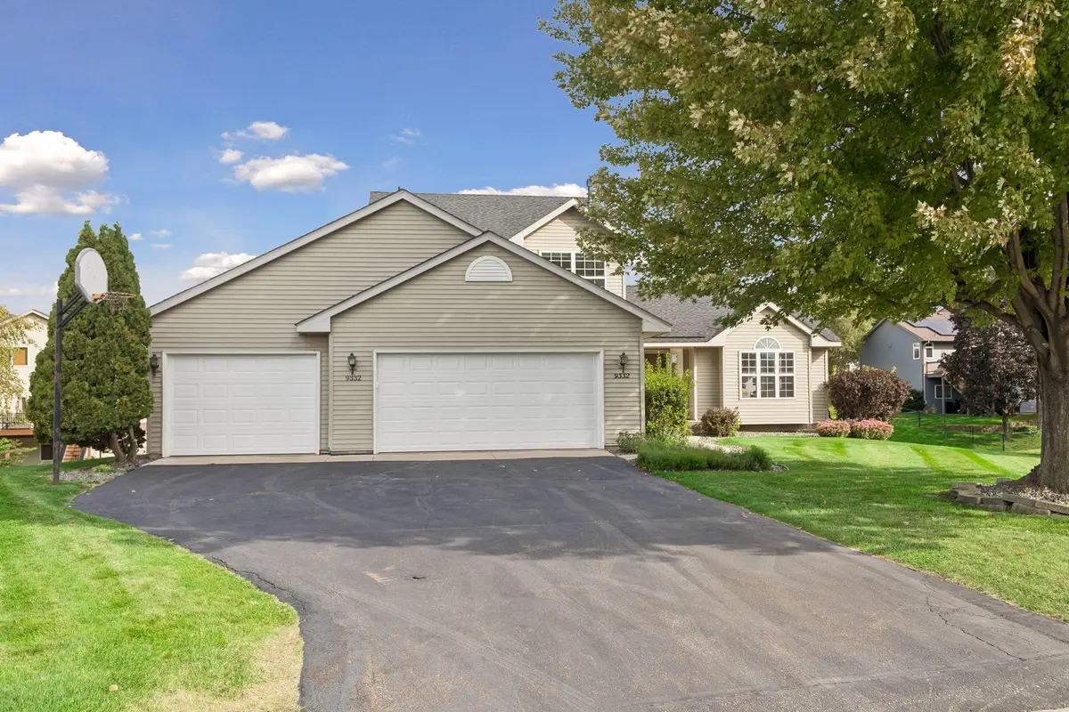 9332 Parkside Echo, Woodbury, MN 55125 - #1