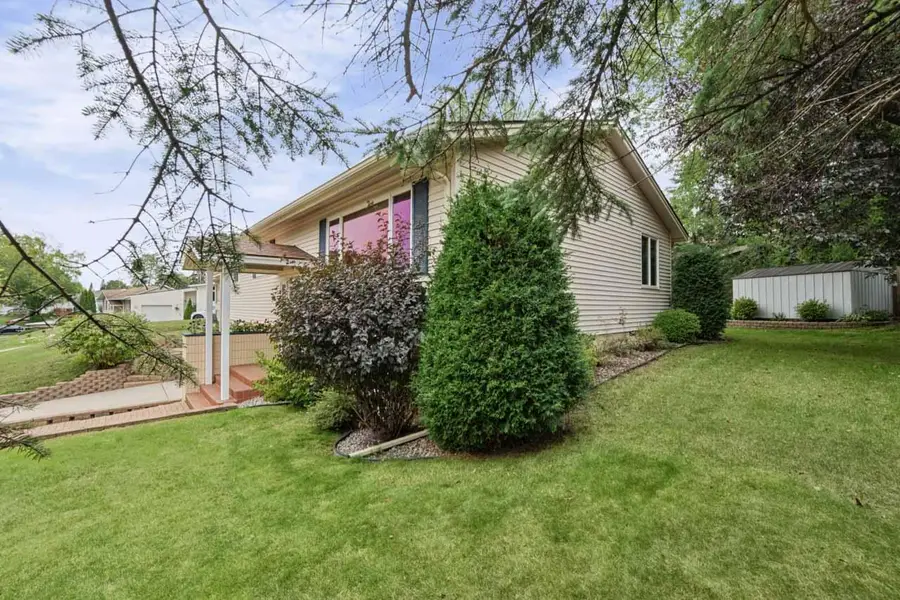 407 Mesabi Drive, Hibbing, MN 55746 - #3