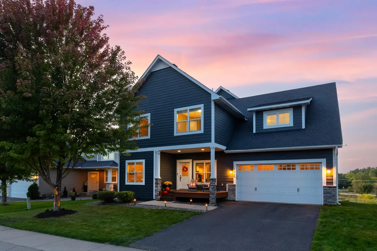 9060 Degler Circle, Chanhassen, MN 55317 - #1