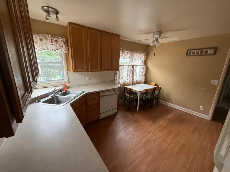 1906 4th Avenue Se, Austin, MN 55912 - #2