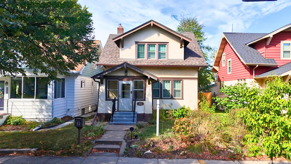 611 Pascal Street N, Saint Paul, MN 55104