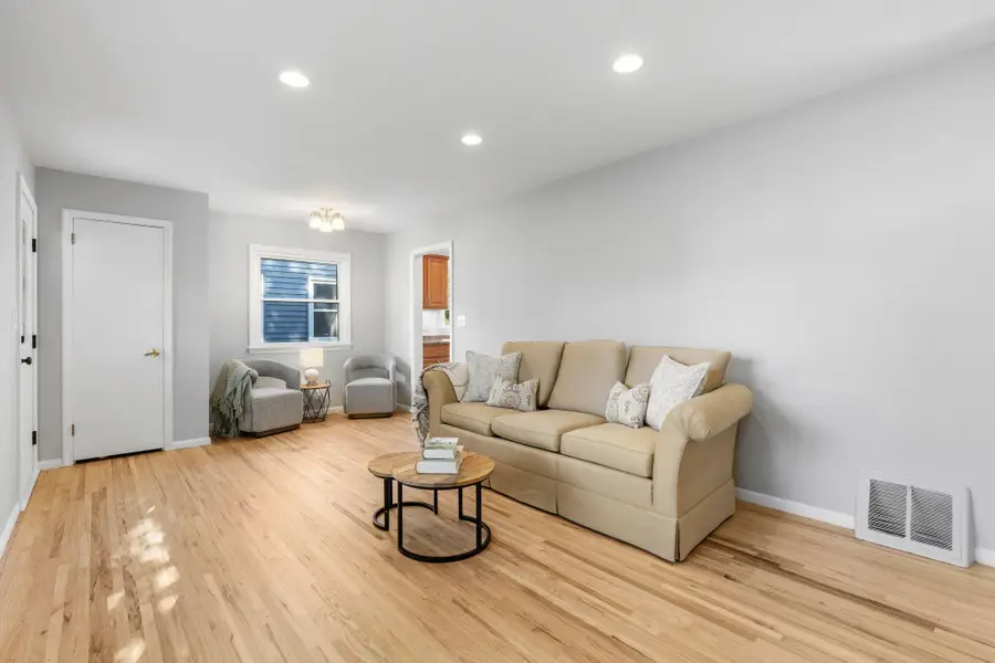 3413 Boone Avenue S, Saint Louis Park, MN 55426 - #3