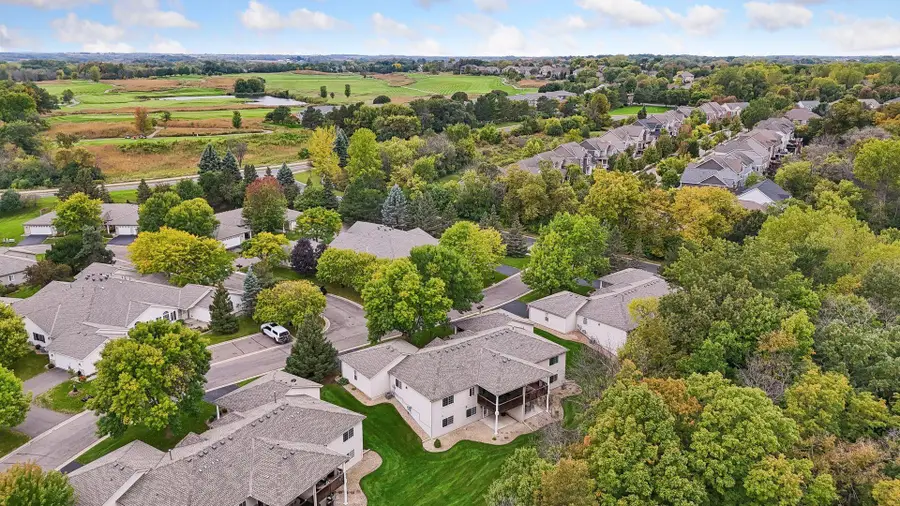 980 Carriage Lane, Chaska, MN 55318 - #3