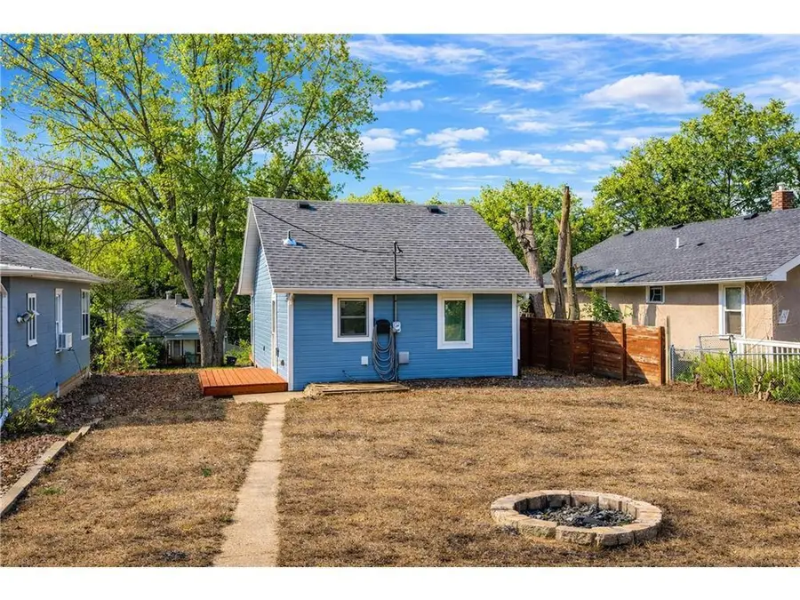 2047 Nokomis Avenue, Saint Paul, MN 55119 - #2