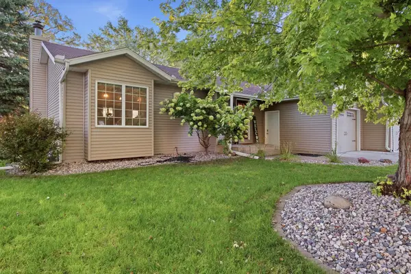 14 Renann Court, North Mankato, MN 56003