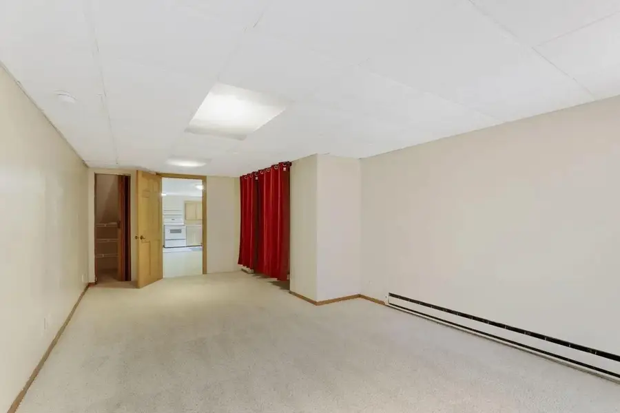 1598 E Shore Drive, Saint Paul, MN 55106 - #3