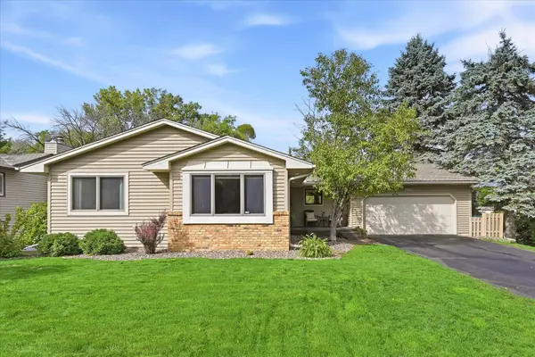 2523 Oak Court, White Bear Lake, MN 55110