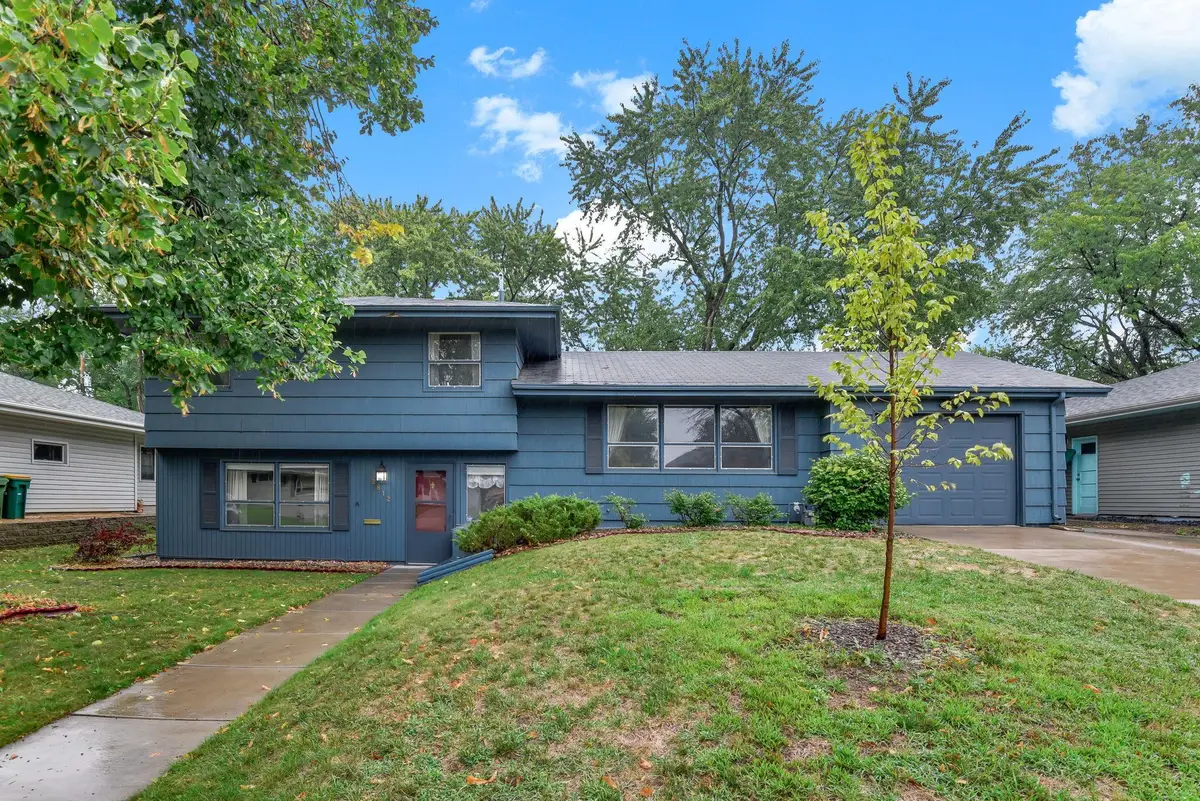 2812 65th Avenue N, Brooklyn Center, MN 55430 - #1