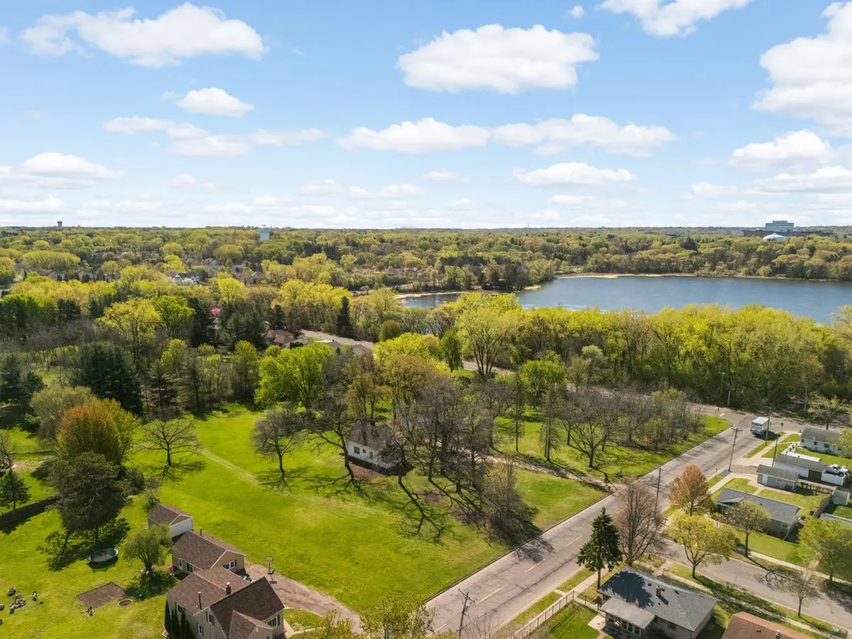 1240 Mcknight Road N, Maplewood, MN 55119 - #1