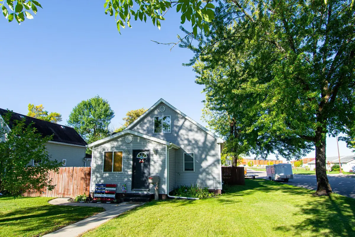 321 State Avenue N, Thief River Falls, MN 56701 - #1