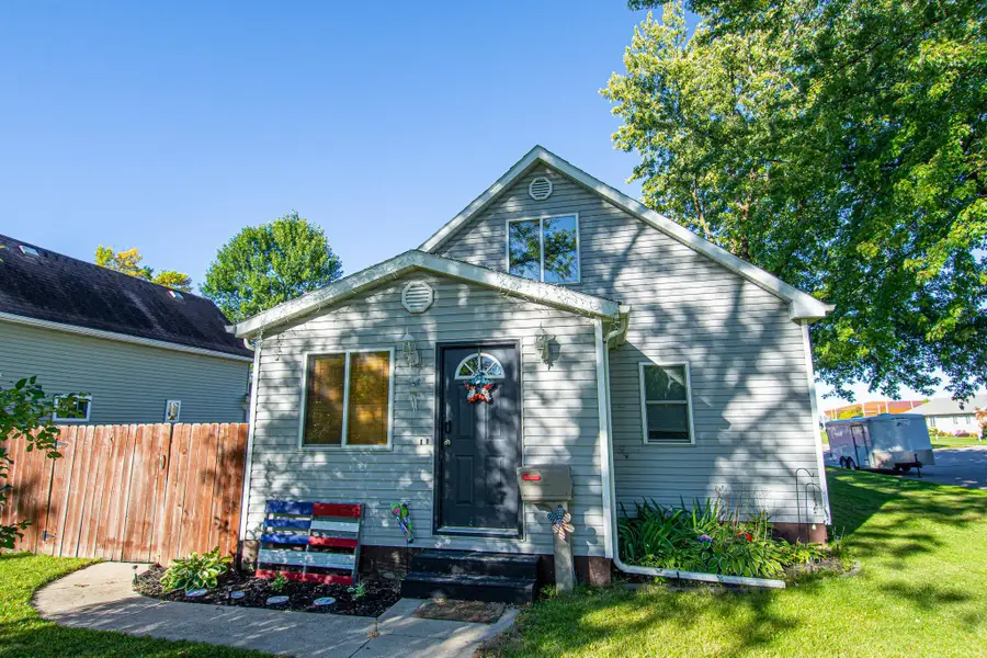 321 State Avenue N, Thief River Falls, MN 56701 - #2