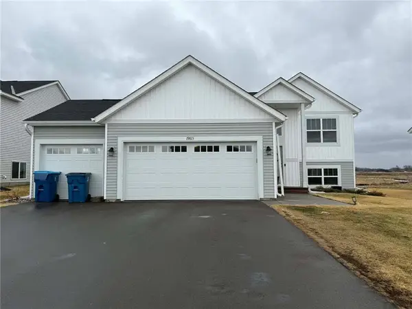 19813 English Avenue N, Forest Lake, MN 55025