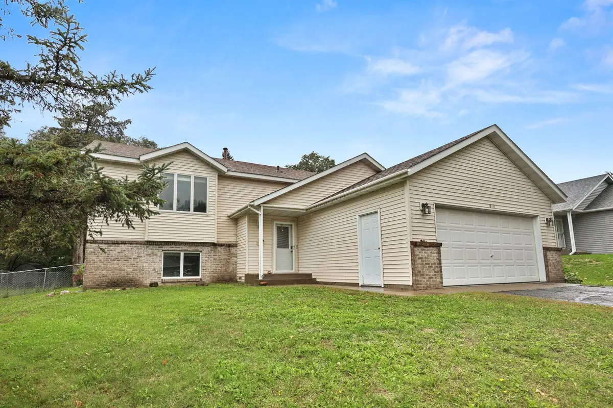 813 7th Avenue N, Sauk Rapids, MN 56379 - #1