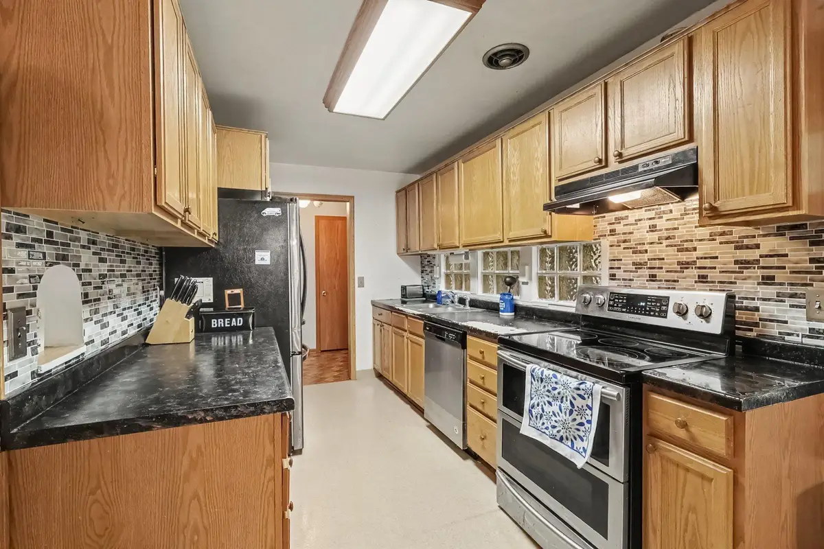 849 8th Avenue Sw, Faribault, MN 55021 - #1