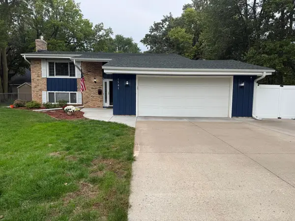 1541 Franklin Lane, Anoka, MN 55303