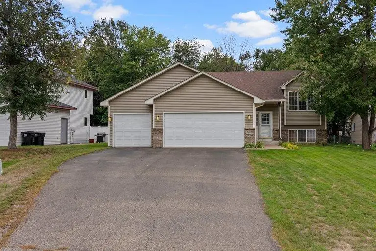 23611 Flora Court Nw, Saint Francis, MN 55070 - #2