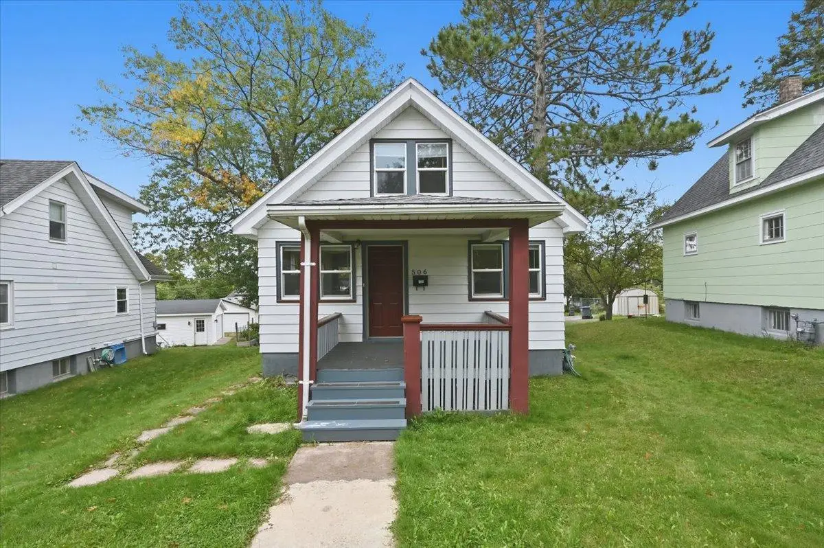 506 Sparkman Avenue, Duluth, MN 55803 - #1