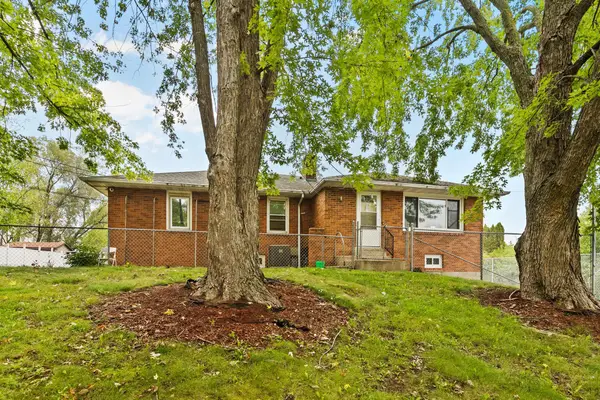 2545 70th Street E, Inver Grove Heights, MN 55076