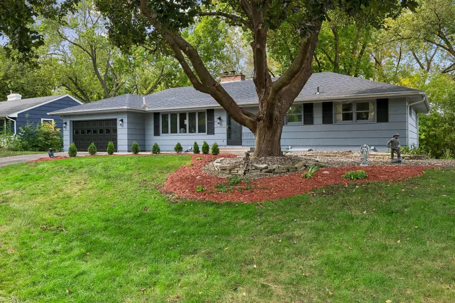 5932 Walnut Drive, Edina, MN 55436 - #2