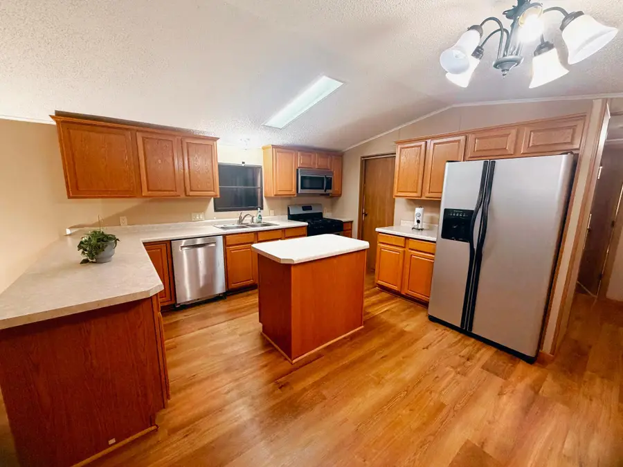 703 30th Street Nw, Faribault, MN 55021 - #3