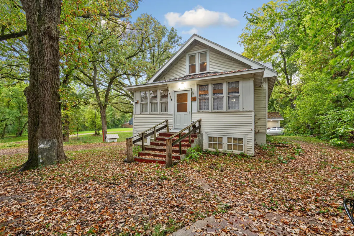 1030 Willow Street, Faribault, MN 55021 - #1
