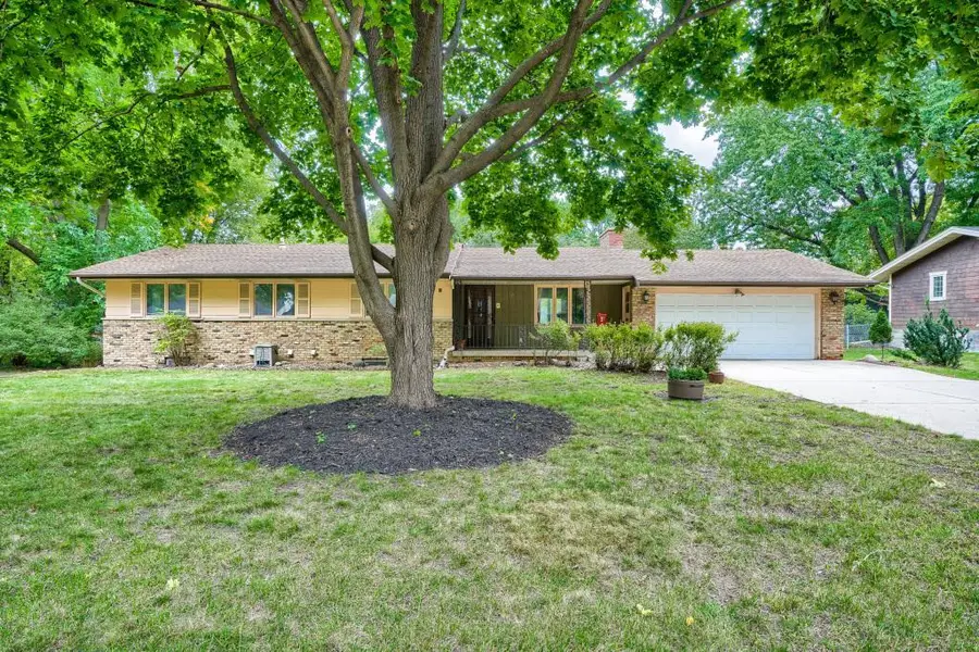 6525 Sherwood Avenue, Edina, MN 55435 - #3