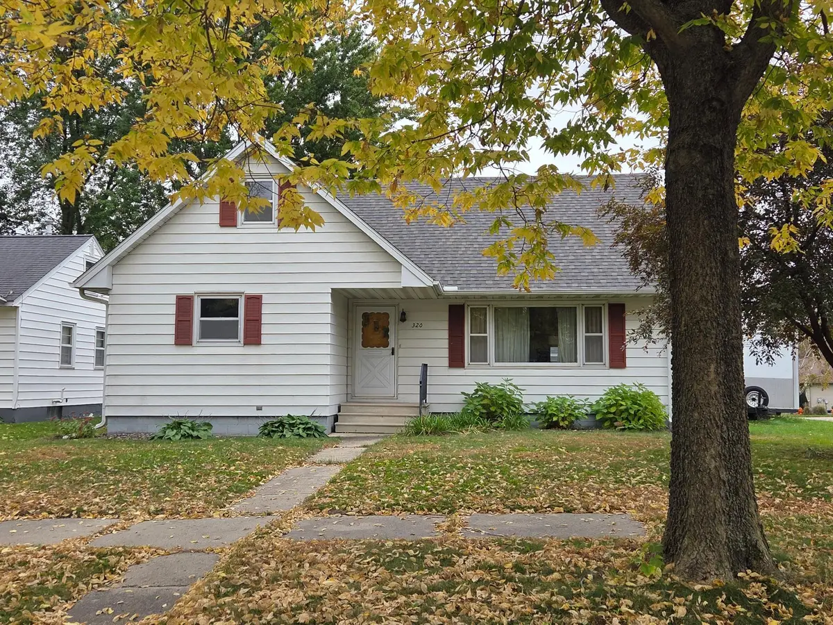 320 2nd Street Nw, New Richland, MN 56072 - #1
