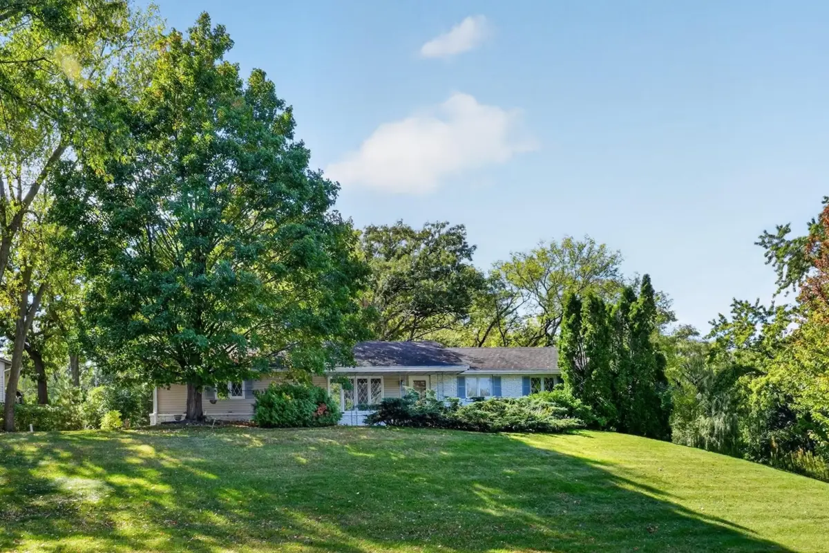 405 Unique Drive, Burnsville, MN 55337 - #1