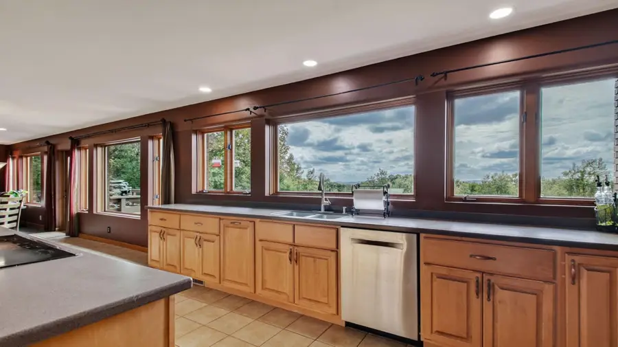 455 E Woodridge Drive, Eau Claire, WI 54701 - #2