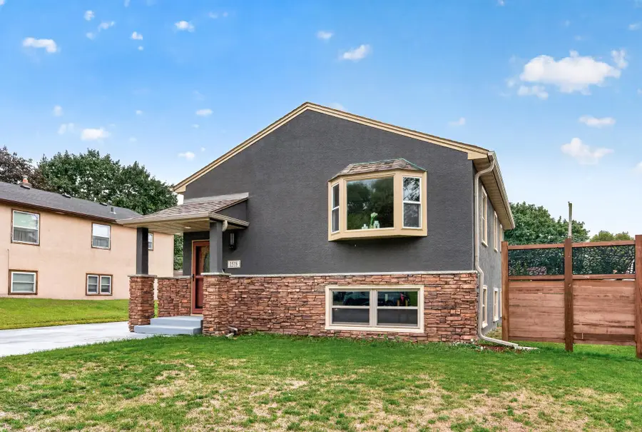 1518 Pacific Street, Saint Paul, MN 55106 - #2