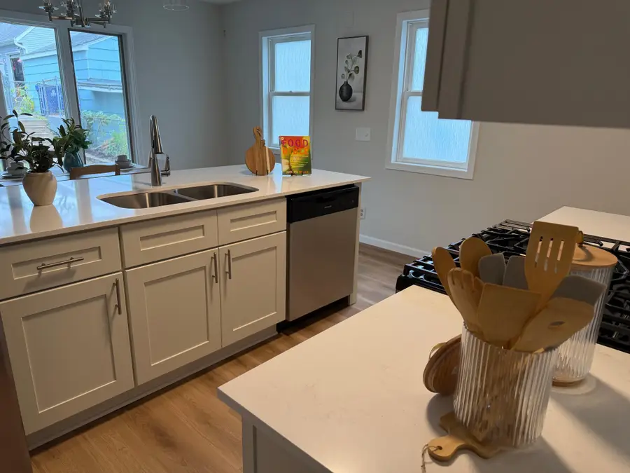 5049 4th Street Ne, Columbia Heights, MN 55421 - #2