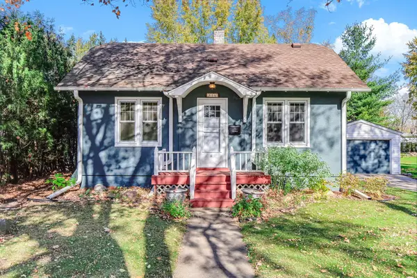 806 N 2nd Street, Princeton, MN 55371
