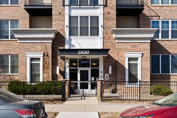 1800 Clinton Avenue #407, Minneapolis, MN 55404