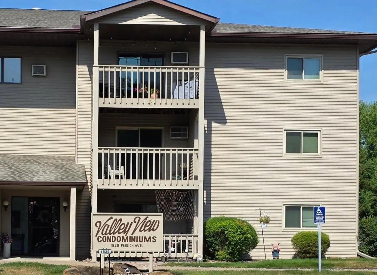 1828 Perlich Avenue, Red Wing, MN 55066 - #1