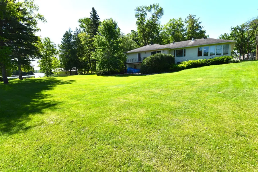 1217 Taft Street E, Thief River Falls, MN 56701 - #3