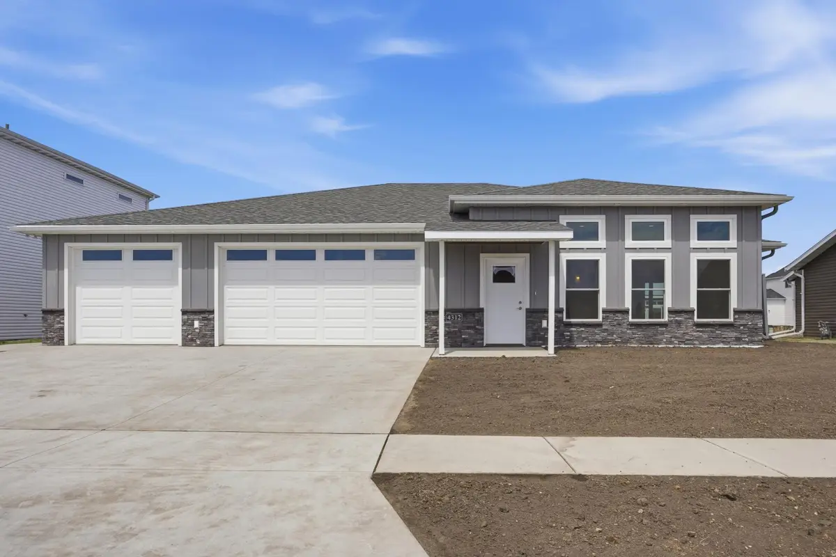 4312 23rd Avenue S, Moorhead, MN 56560 - #1