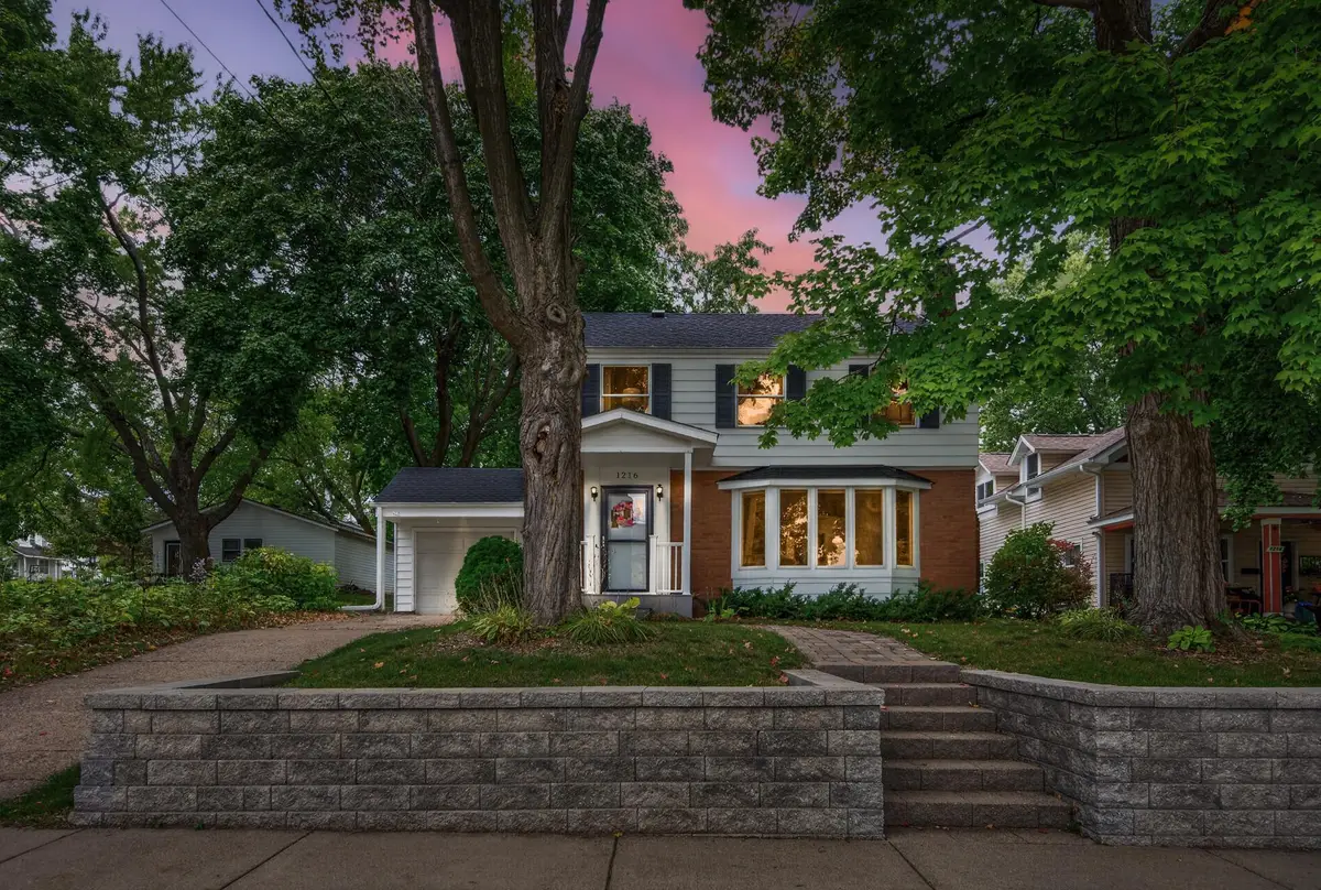 1216 1st Street S, Stillwater, MN 55082 - #1